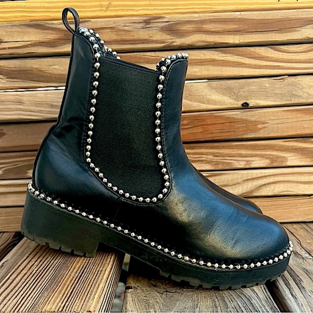 Black Leather Silver Bead Adorned Moto Boots SZ 7! E/VGUC! - Picture 2 of 16